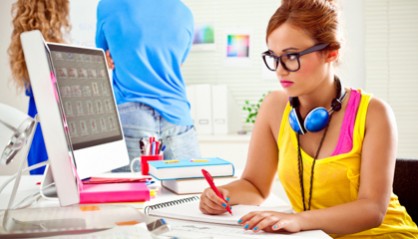 Tuyển nhân viên thiết kế đồ họa