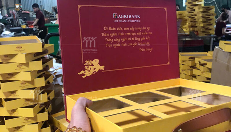 xưởng In TMT Việt Nam sản xuất hộp bánh trung thu ngân hàng agribank