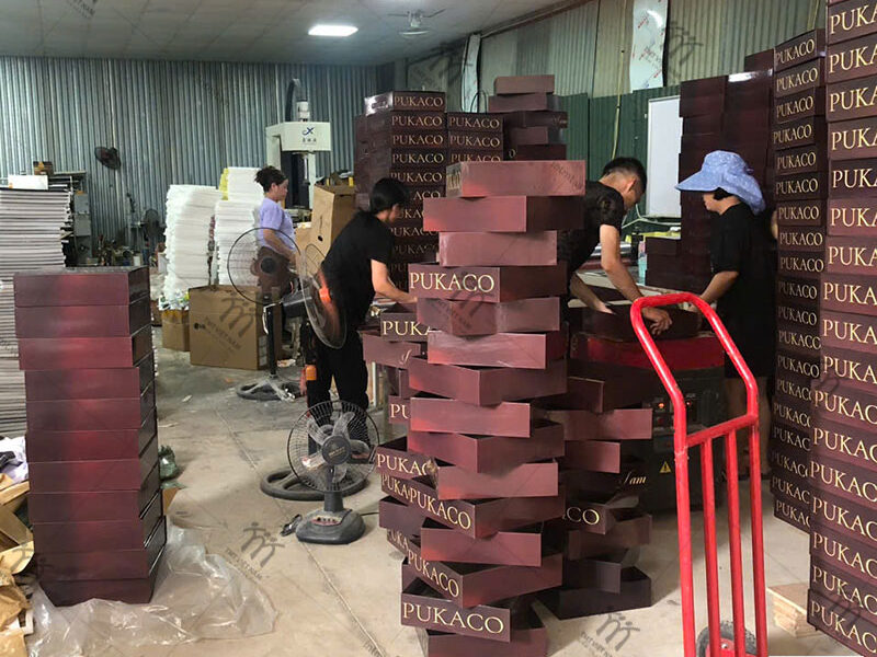 nhan-vien-gia-cong-xuong-in-tmt-viet-nam nhân viên gia công của xưởng in TMT Việt Nam