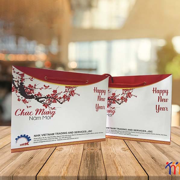 in túi giấy đựng quà chật lượng uy tín tại hà nội
