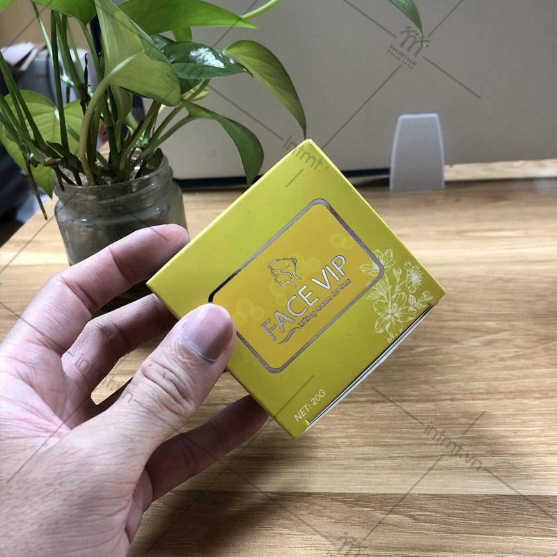 mẫu hộp giấy đựng kem dưỡng collagen màu vàng