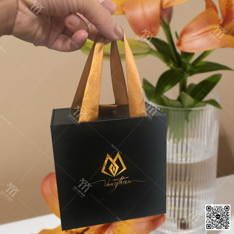 Hộp kéo trượt có quai xách