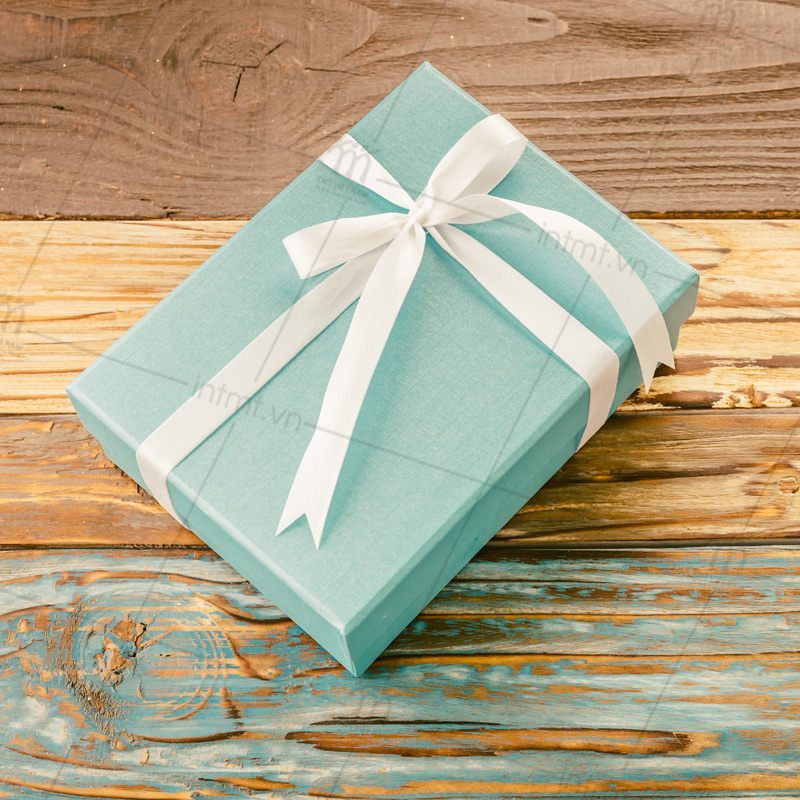 mẫu hộp đựng quà tặng kích thước lớn màu xanh