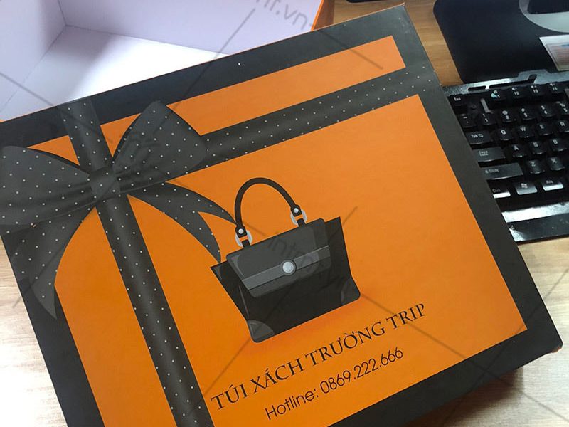 mẫu hộp đựng túi xách Trường Trip
