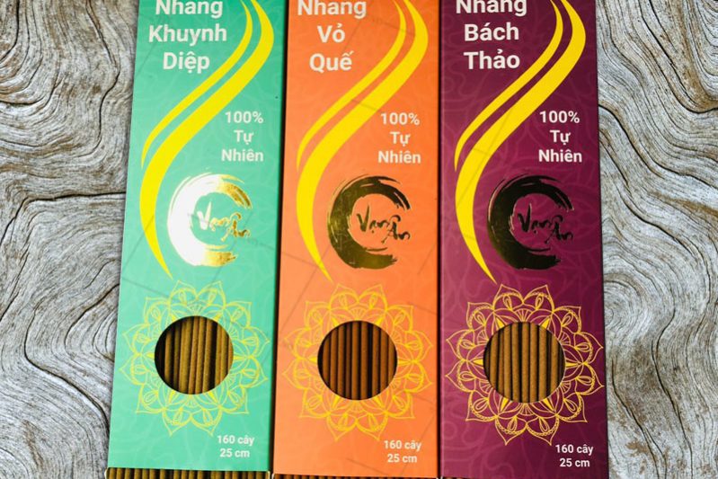 thiết kế mẫu hộp giấy đựng que nhang
