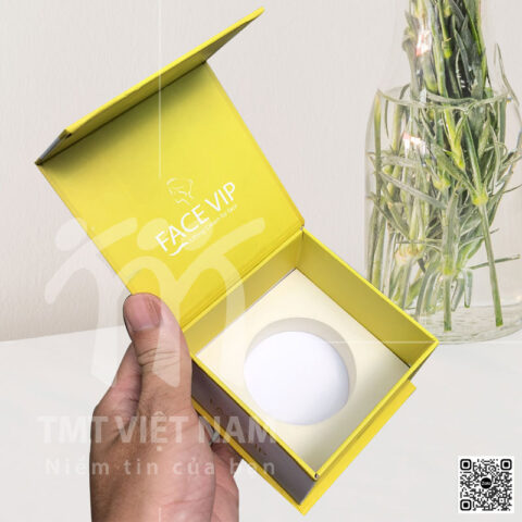 hop-cung-khay-xop-mut-trang khay đựng sản phẩm trong hộp giấy hộp cứng 1