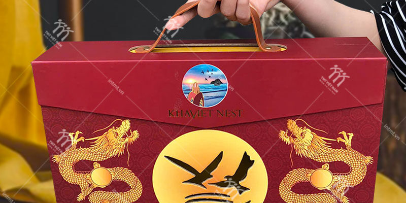 hop-cung-quai-xach-2 Mẫu hộp cứng đựng yến sào dây xách da