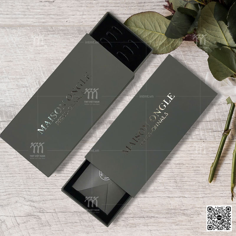 Mẫu hộp đựng bộ sản phẩm NAILs mã CTL137(10)
