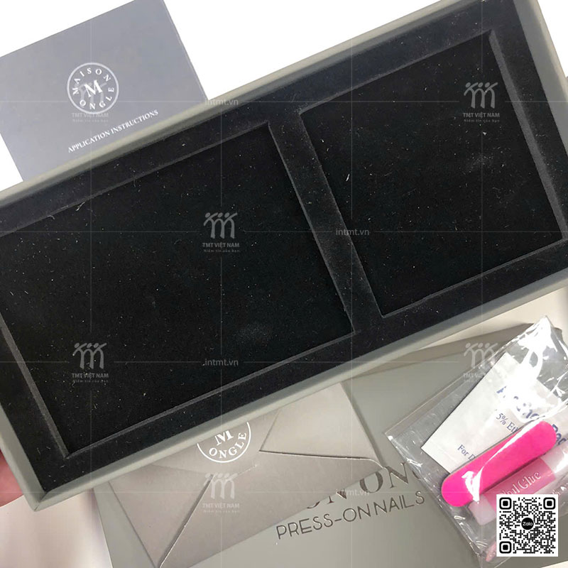 Mẫu hộp đựng bộ sản phẩm NAILs mã CTL137(6)